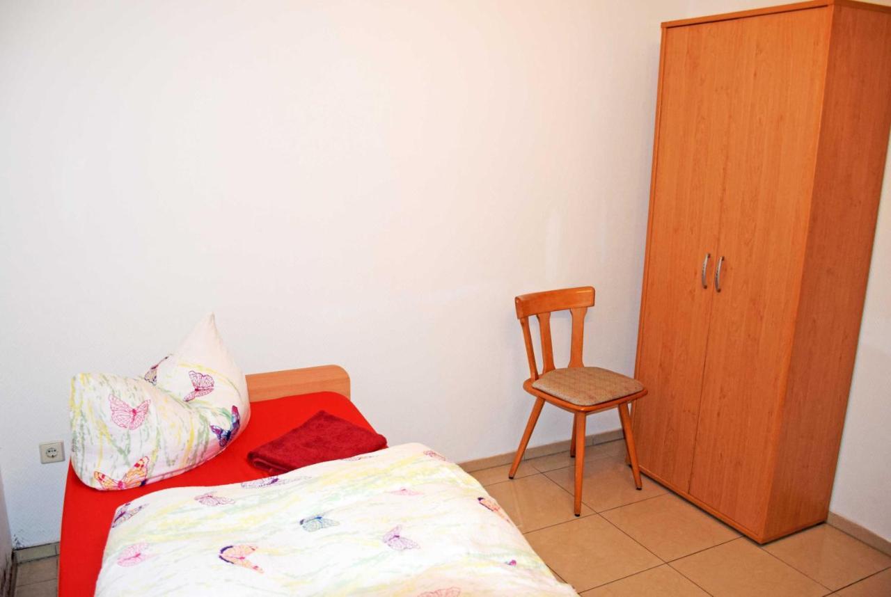 Ferienwohnung/ Ferienzimmer Asche Aschersleben Eksteriør billede