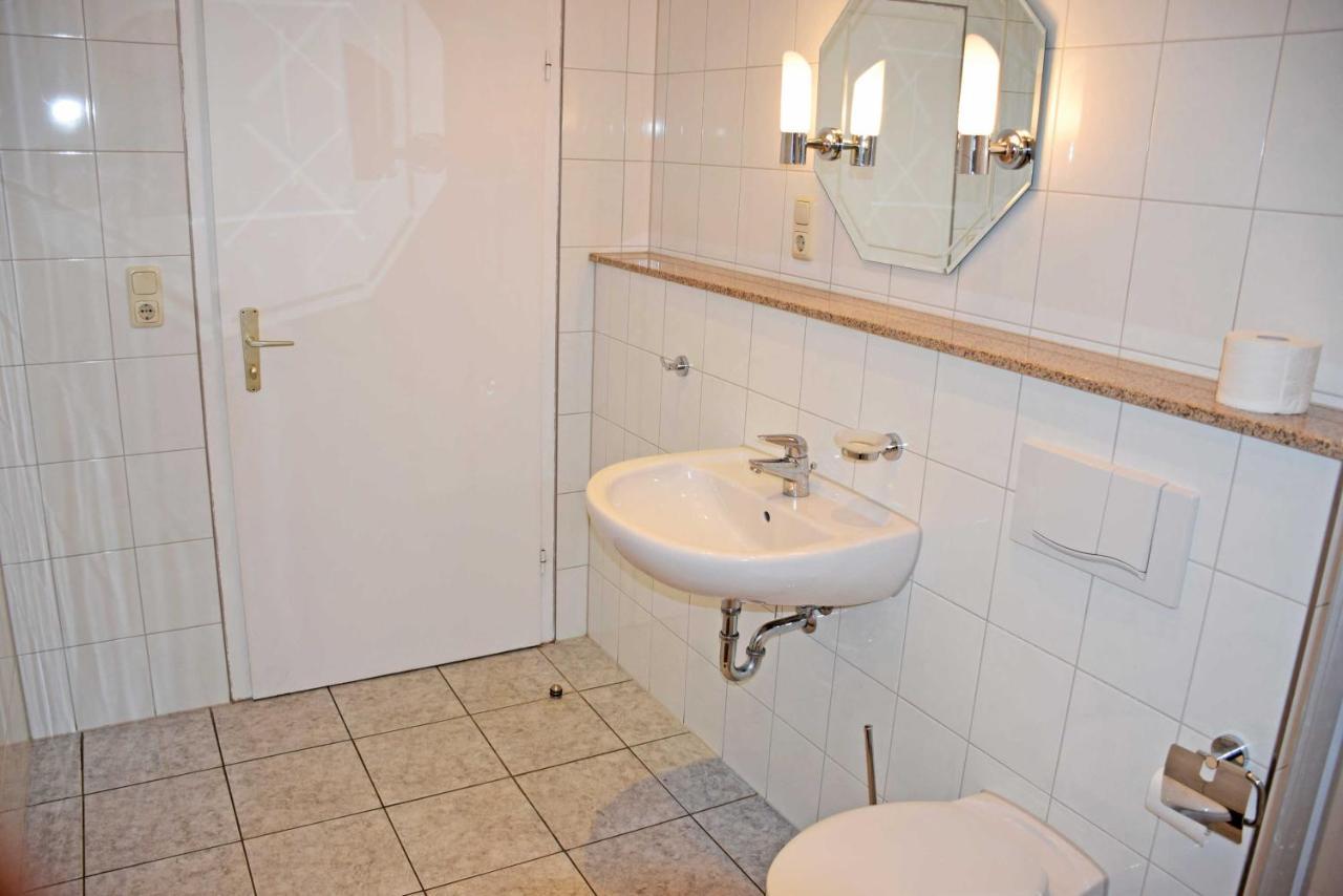 Ferienwohnung/ Ferienzimmer Asche Aschersleben Eksteriør billede